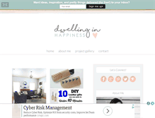 Tablet Screenshot of dwellinginhappiness.com